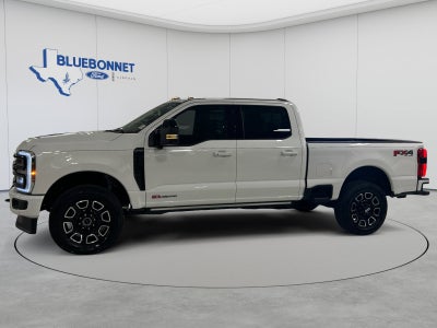 2025 Ford Super Duty F-250 SRW Platinum