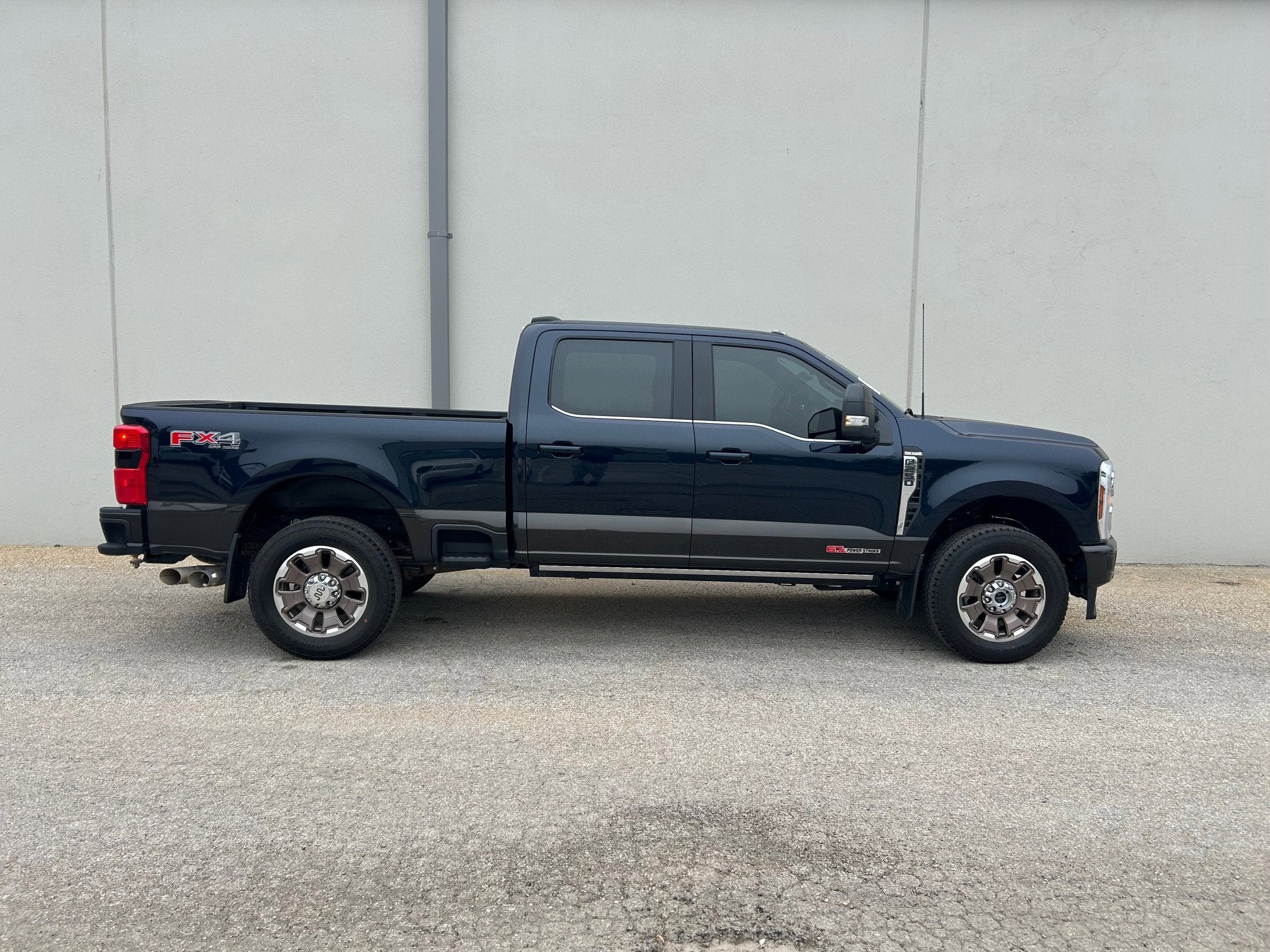2024 Ford Super Duty F-250 SRW Base