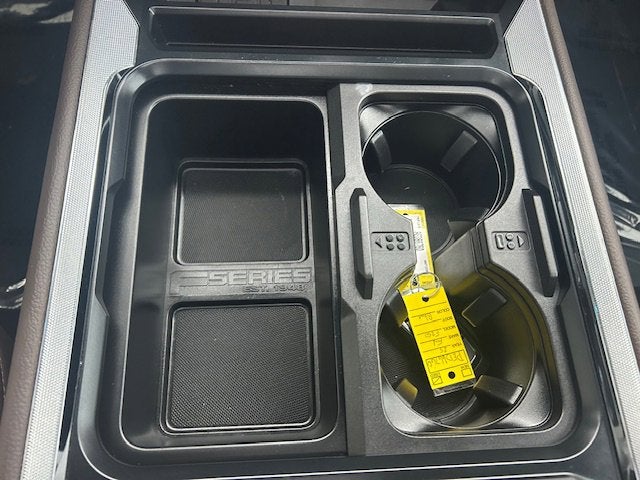 2025 Ford Super Duty F-250 SRW Base