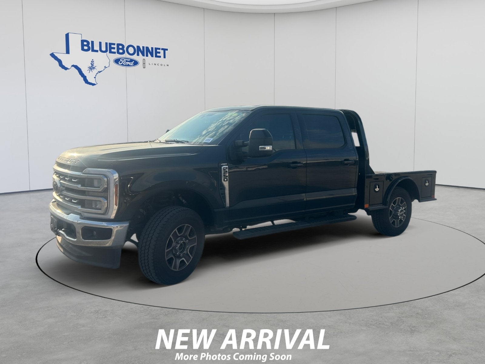2025 Ford Super Duty F-250 SRW Base