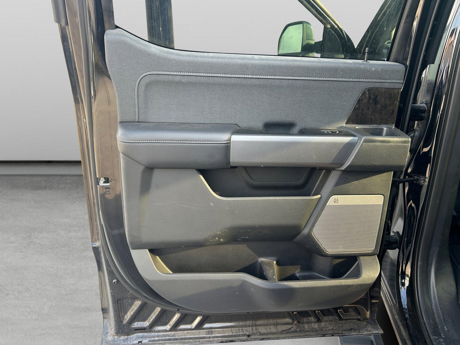 2025 Ford Super Duty F-250 SRW Base