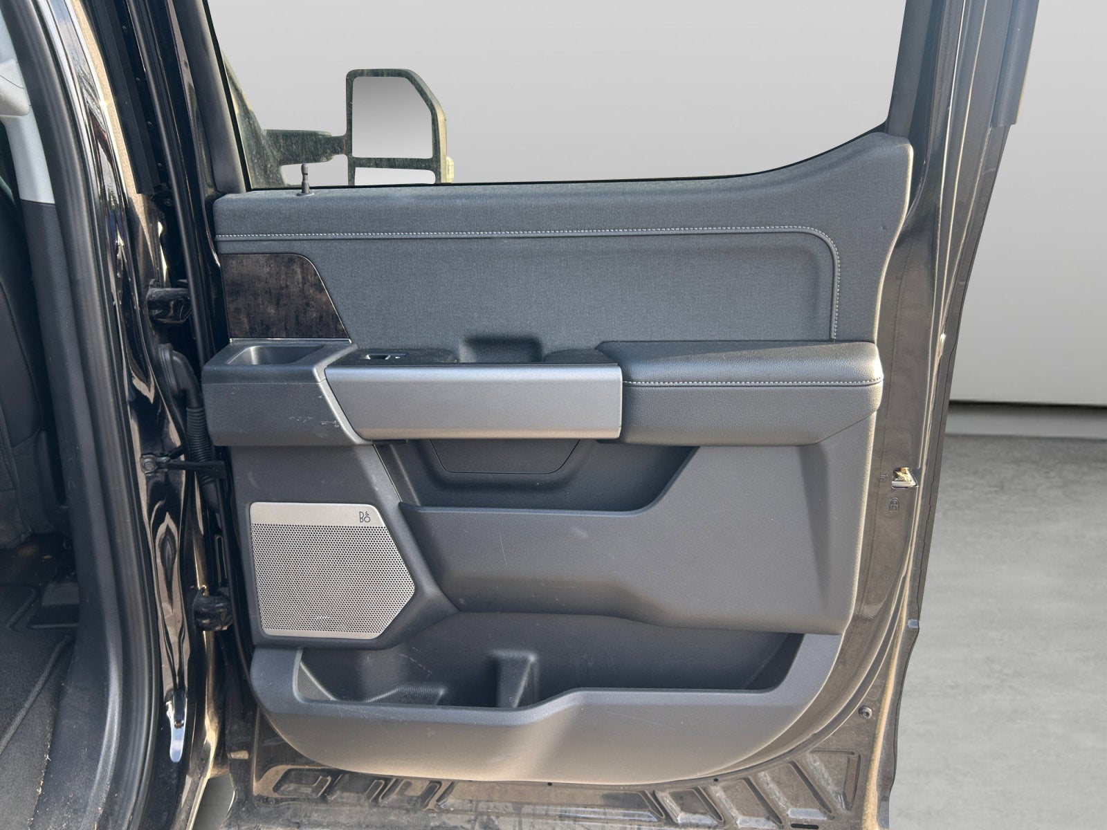 2025 Ford Super Duty F-250 SRW Base