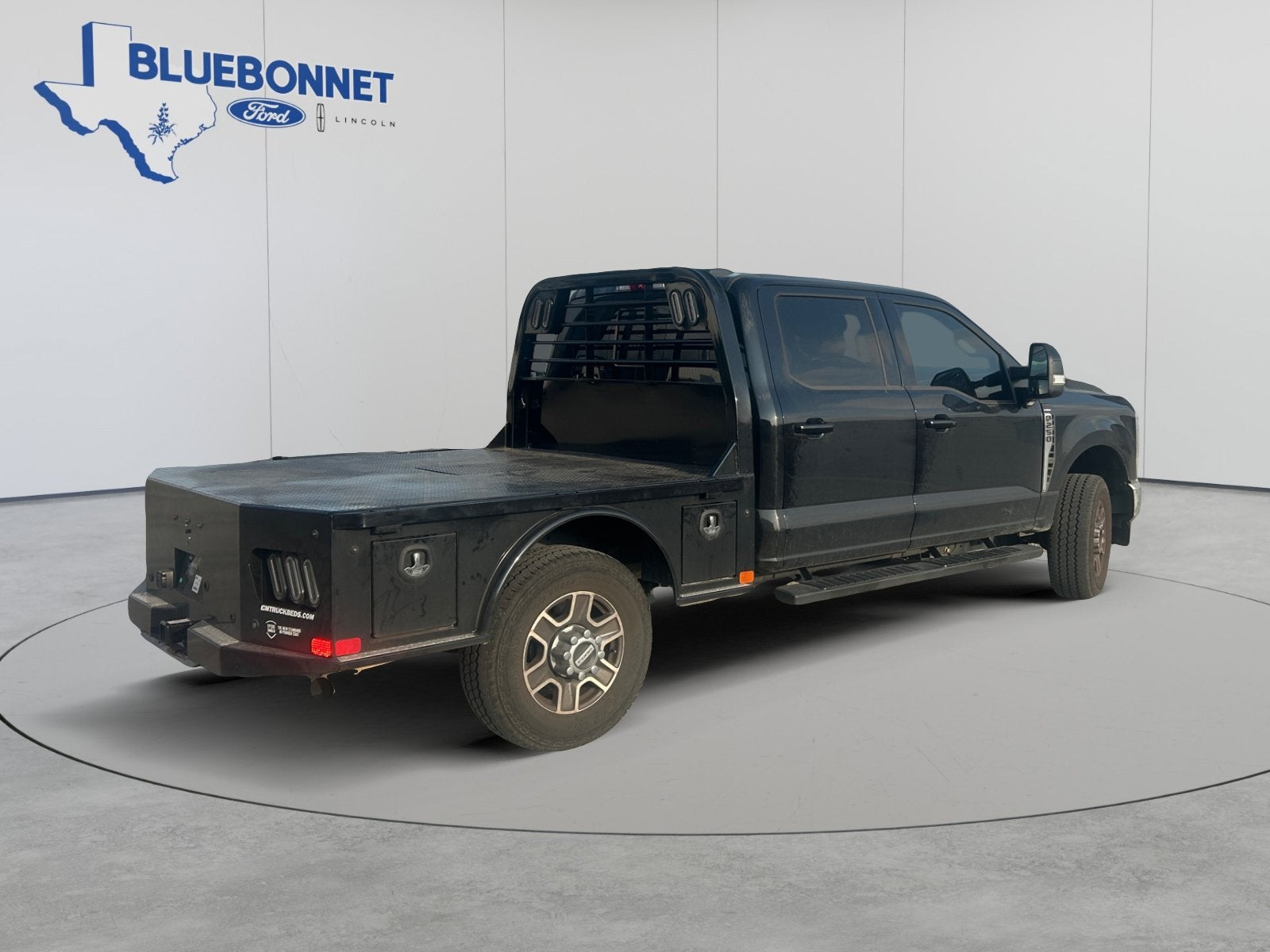 2025 Ford Super Duty F-250 SRW Base