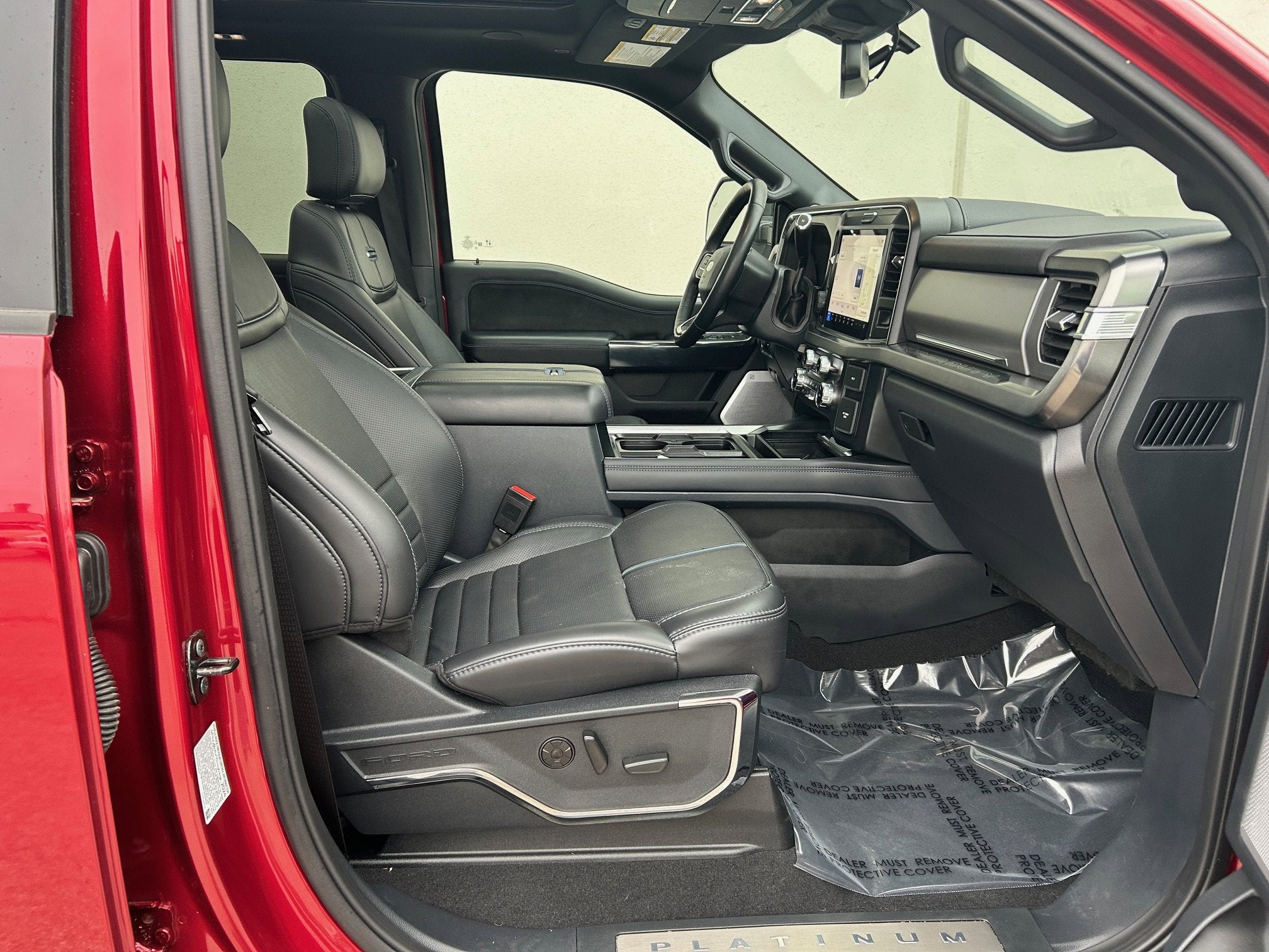 2025 Ford Super Duty F-250 SRW Base