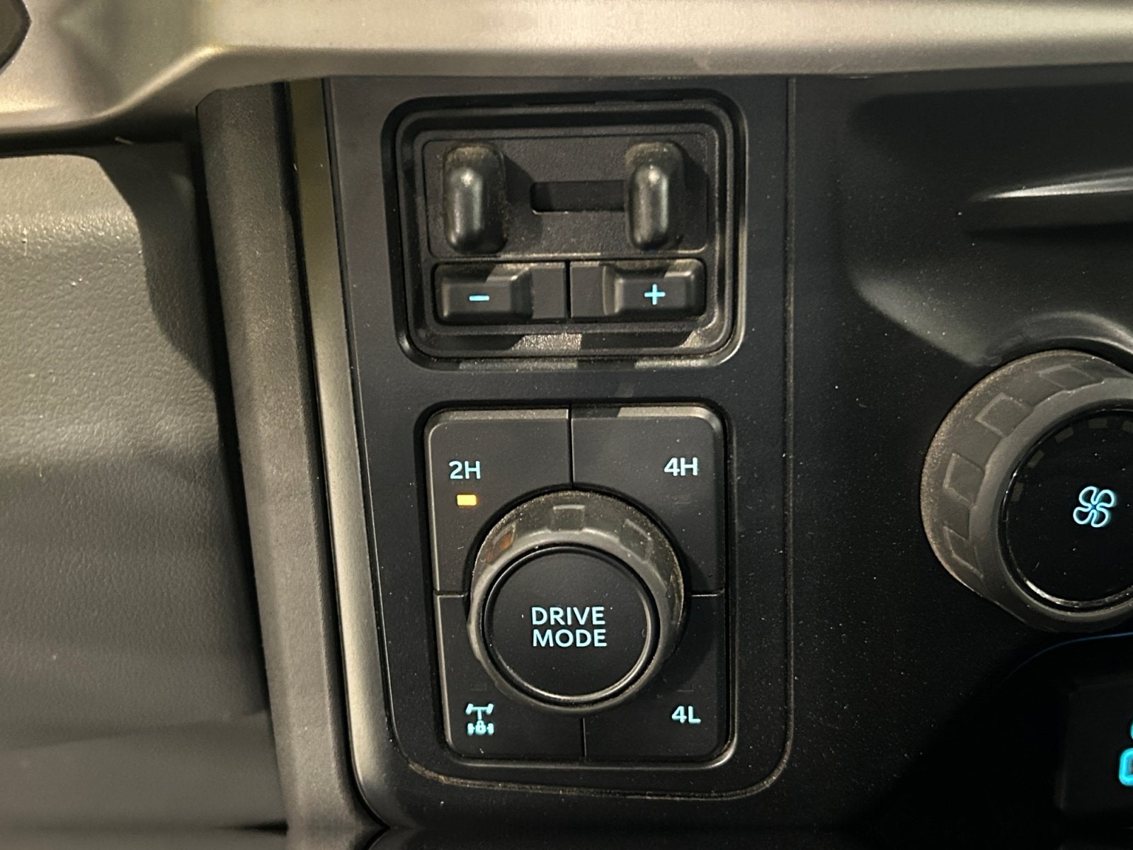 2023 Ford Super Duty F-250 SRW Base
