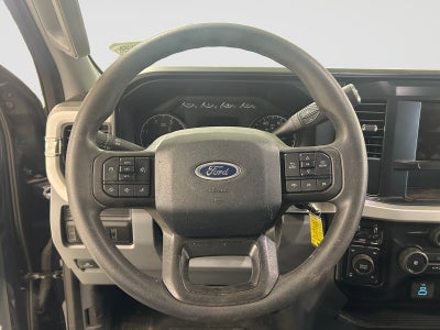 2025 Ford Super Duty F-250 SRW Base