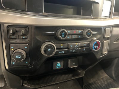 2025 Ford Super Duty F-250 SRW Base