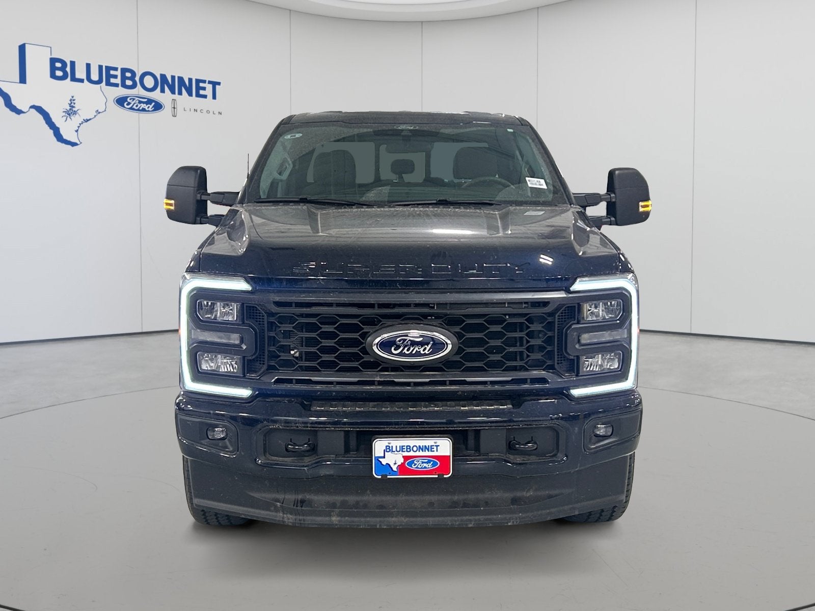2025 Ford Super Duty F-250 SRW Base
