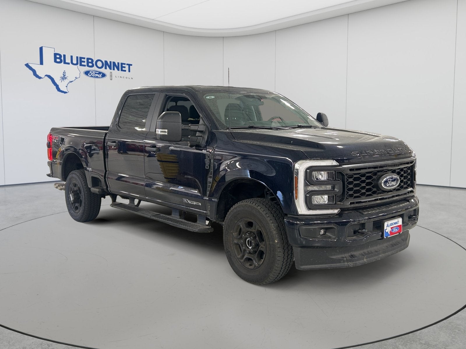 2025 Ford Super Duty F-250 SRW Base