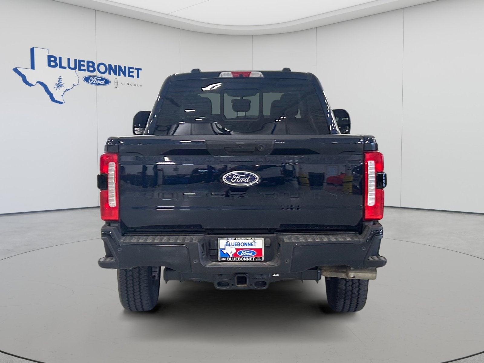 2025 Ford Super Duty F-250 SRW Base