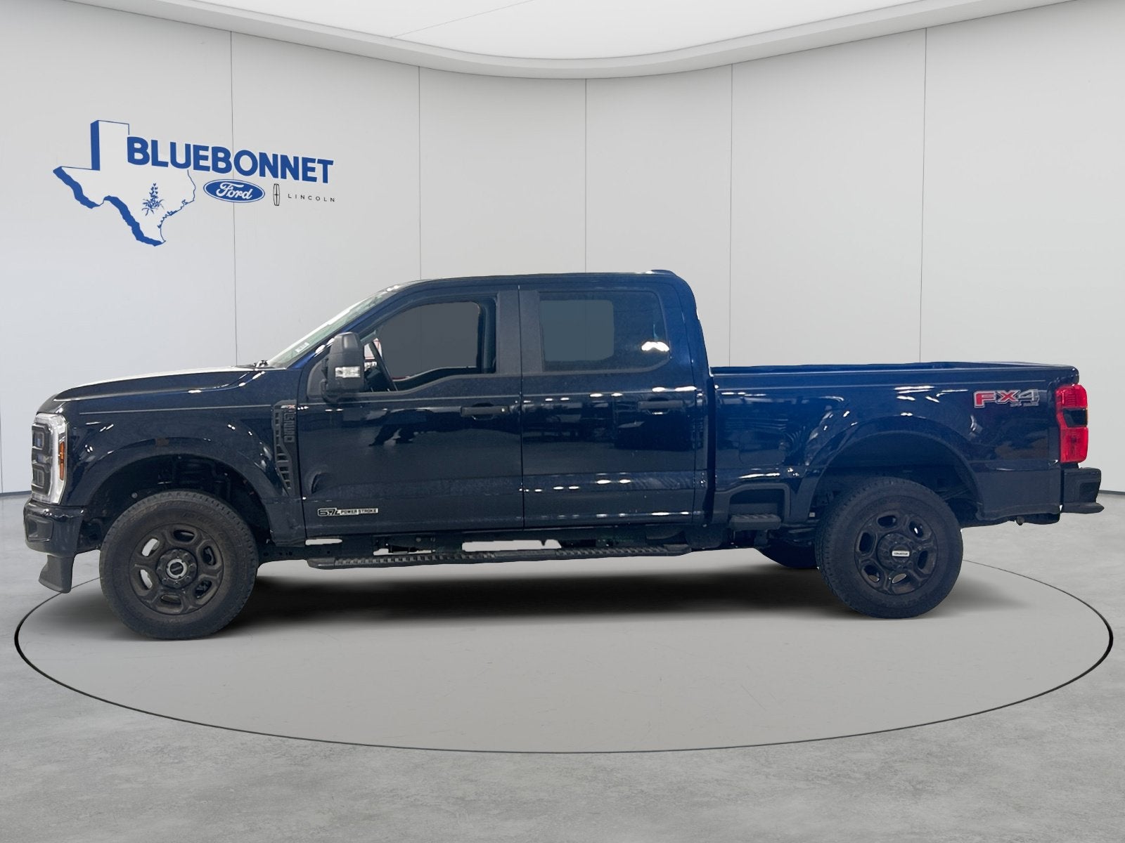 2025 Ford Super Duty F-250 SRW Base
