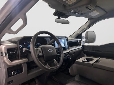 2026 Ford Super Duty F-350 SRW Base