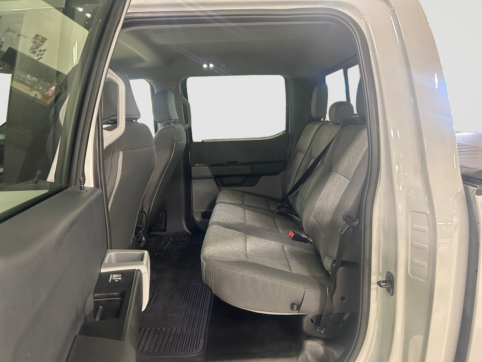 2026 Ford Super Duty F-350 SRW Base