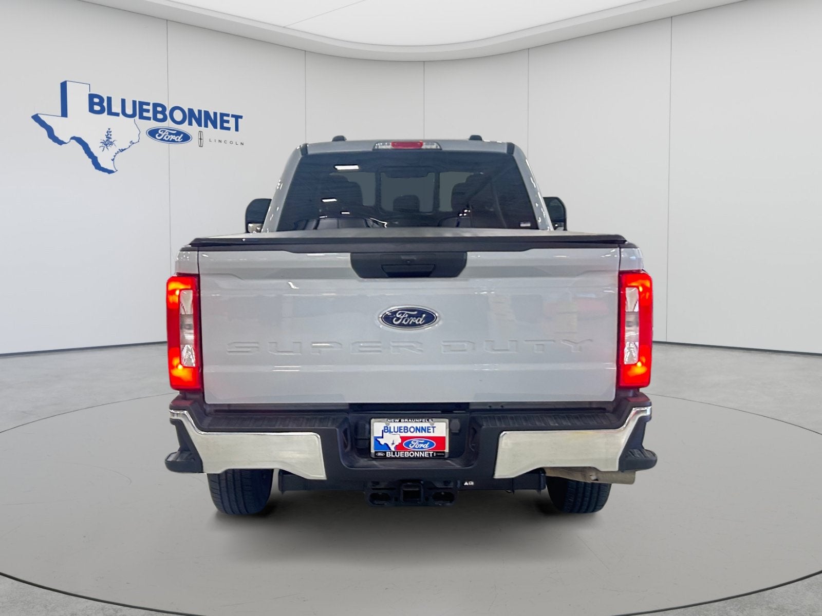 2026 Ford Super Duty F-350 SRW Base
