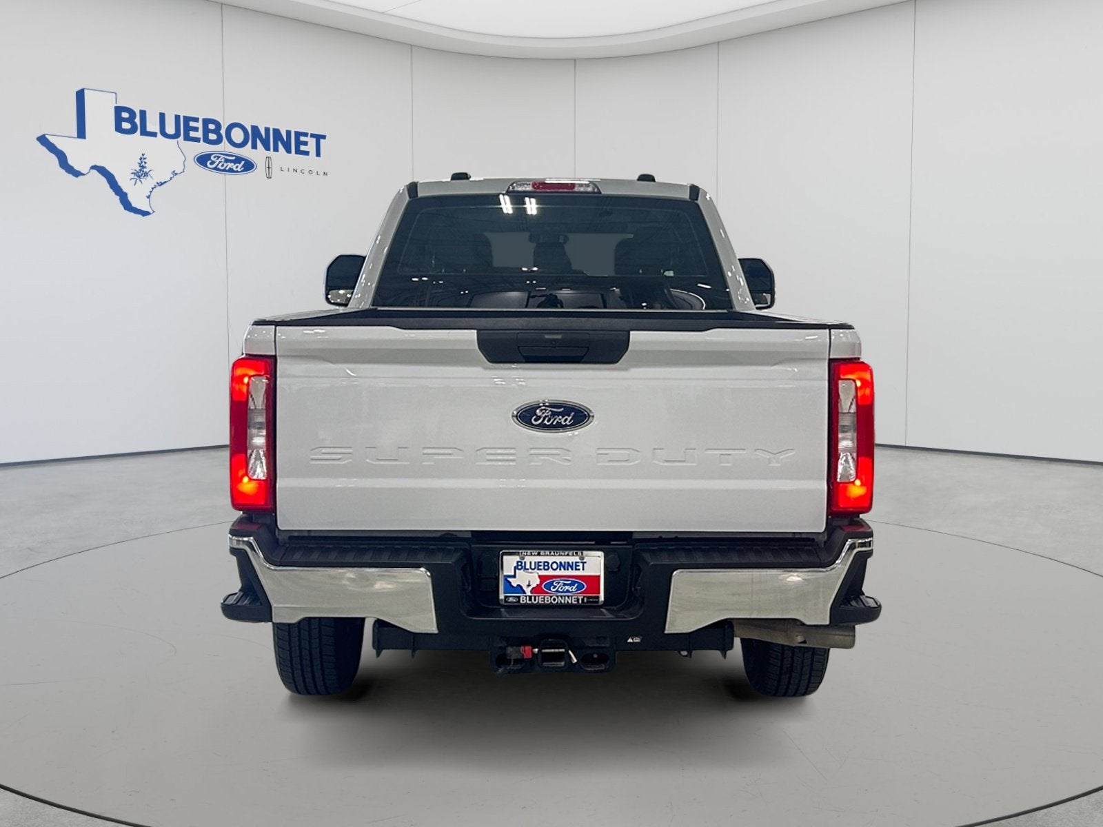 2025 Ford Super Duty F-350 SRW XL