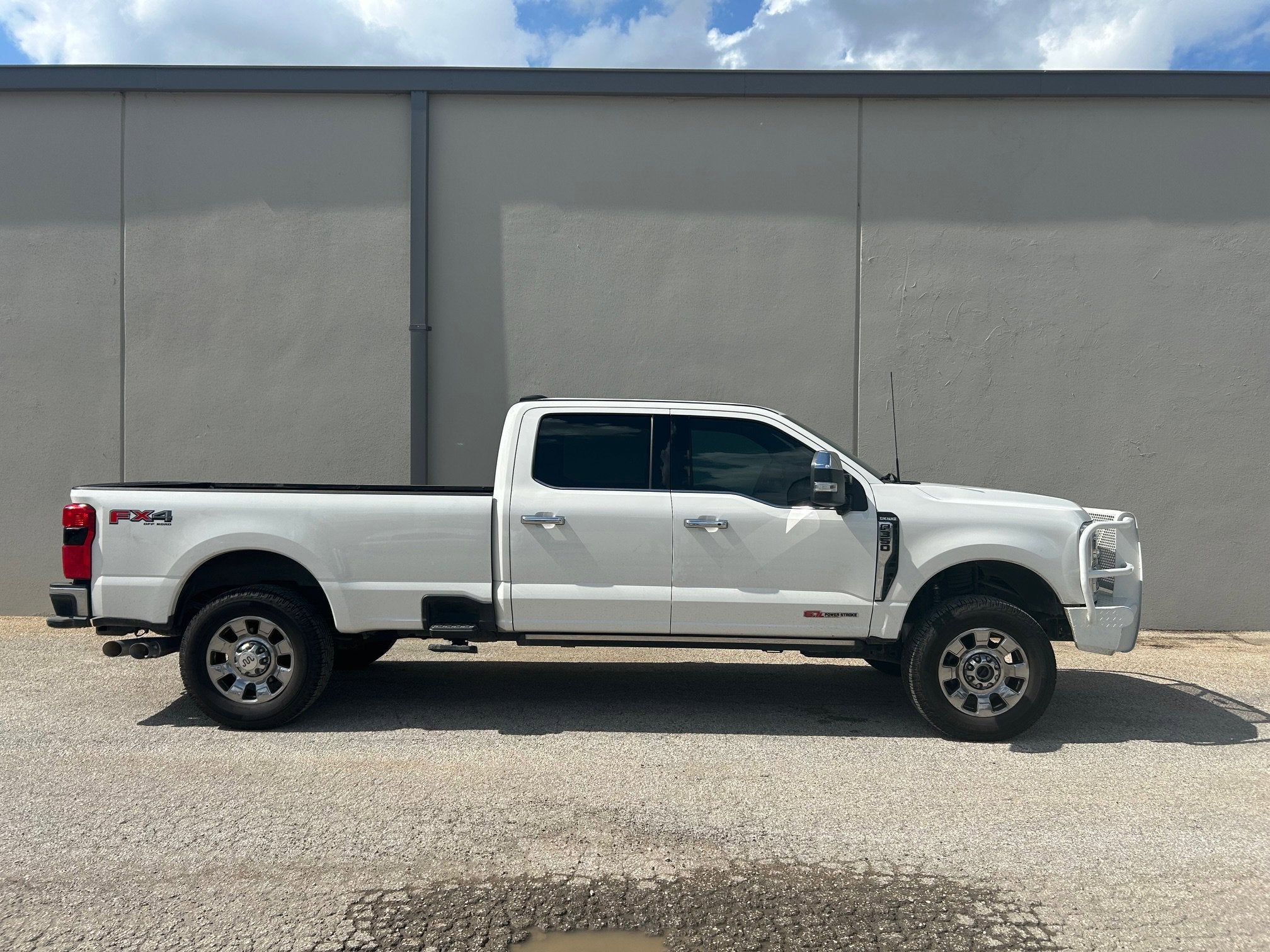 2024 Ford Super Duty F-350 SRW Base