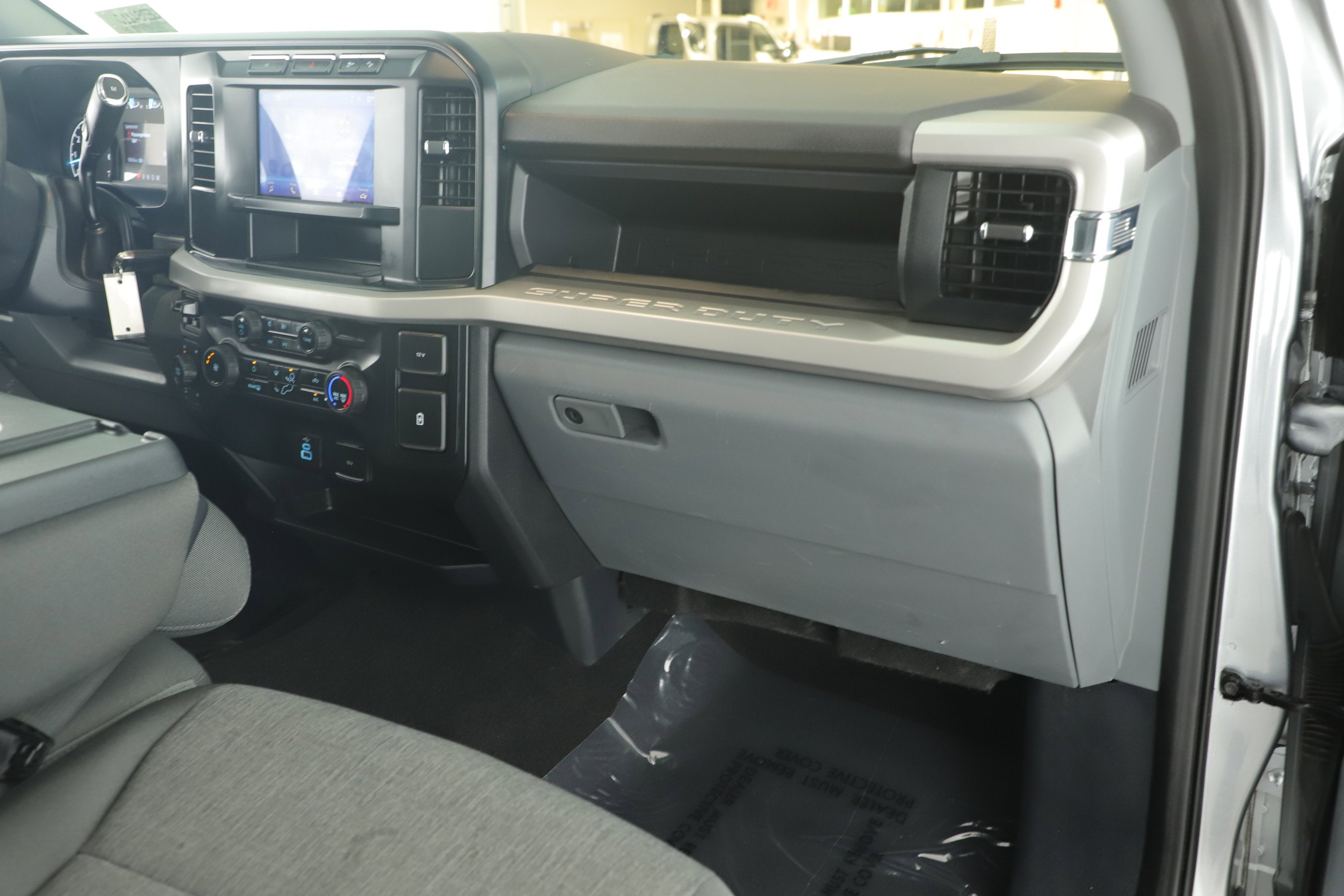 2024 Ford Super Duty F-350 SRW Base