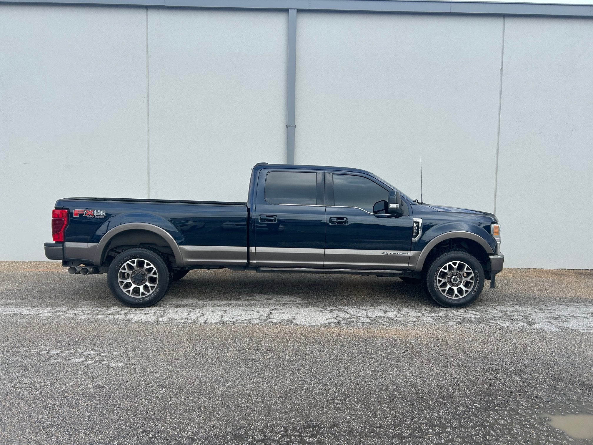 2022 Ford Super Duty F-350 SRW Base