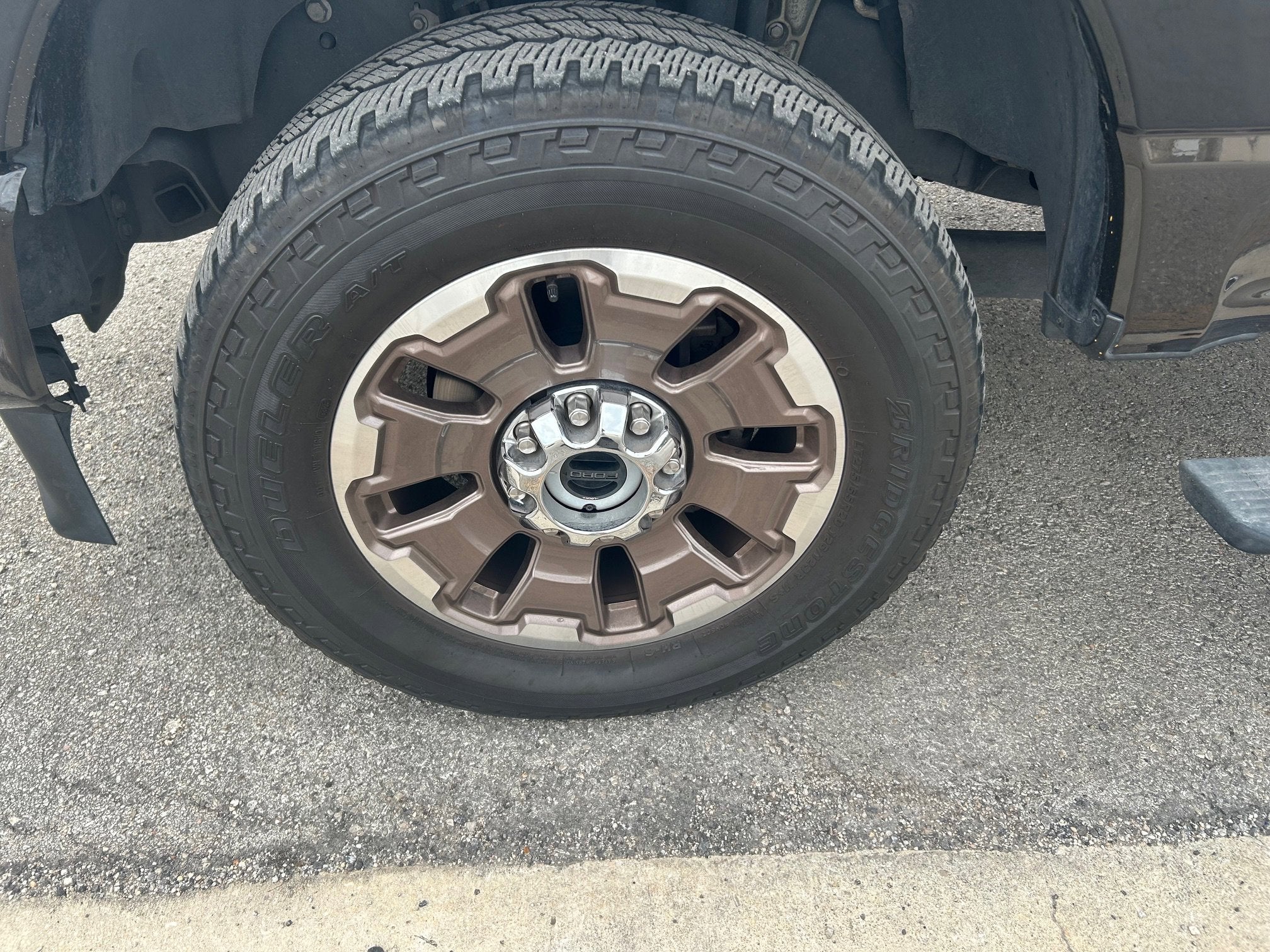 2025 Ford Super Duty F-350 SRW Base