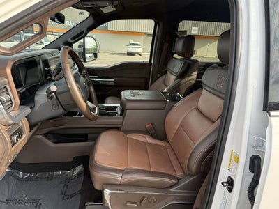 2025 Ford Super Duty F-350 DRW Base