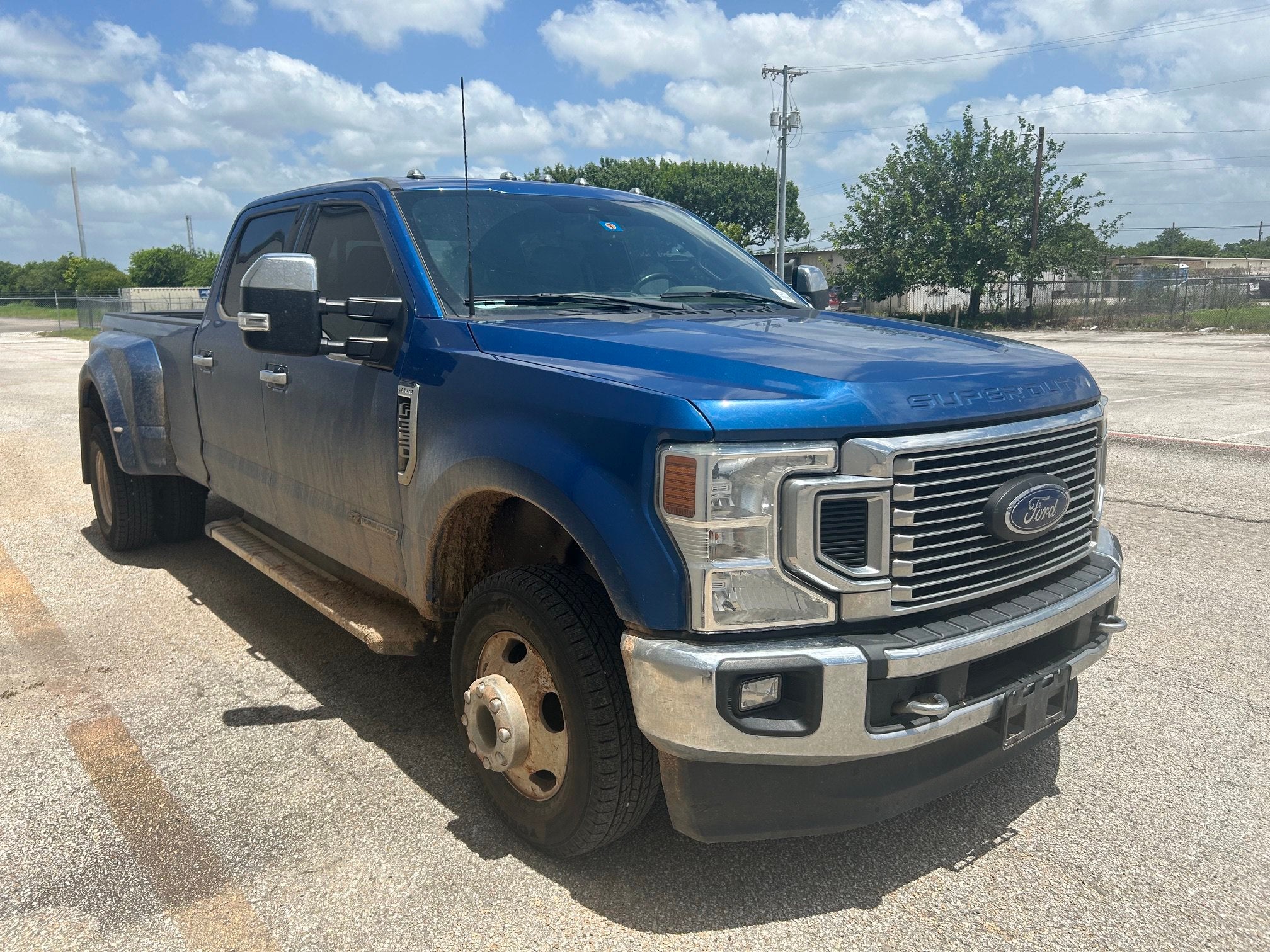 2022 Ford Super Duty F-350 DRW Base