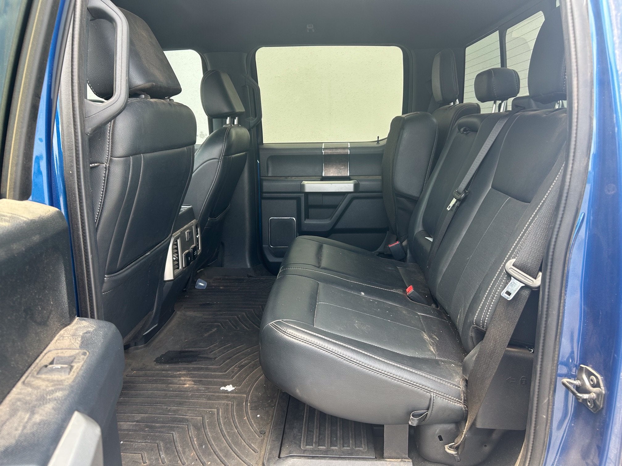 2022 Ford Super Duty F-350 DRW Base