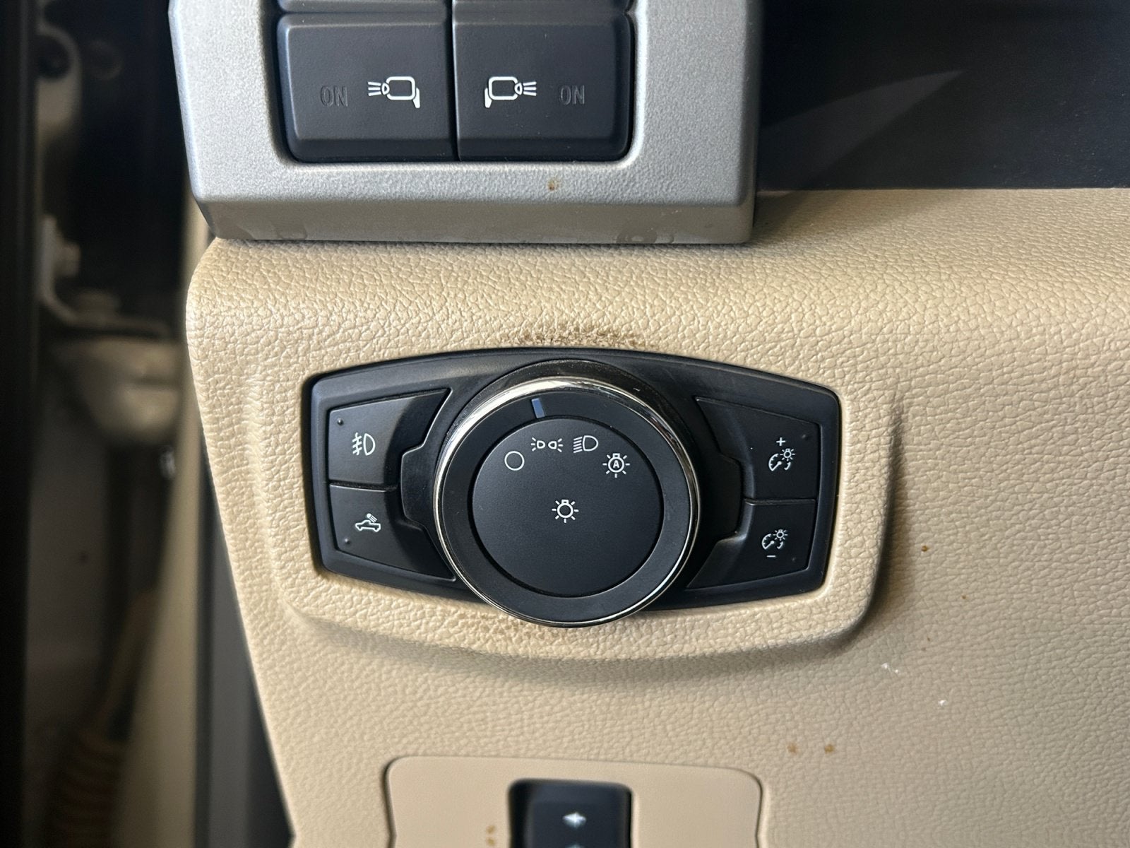 2017 Ford Super Duty F-350 DRW Base