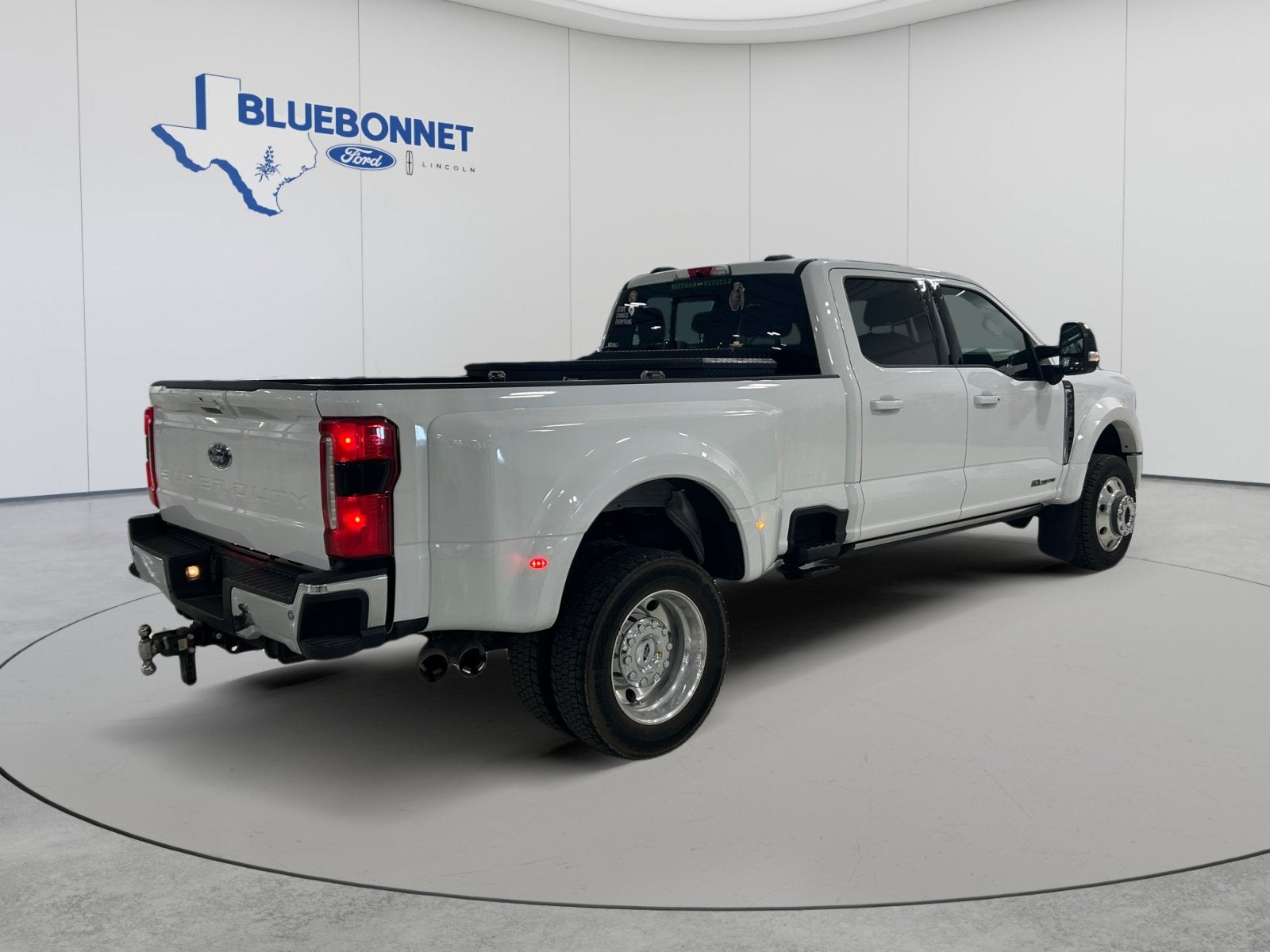2024 Ford Super Duty F-450 DRW Base