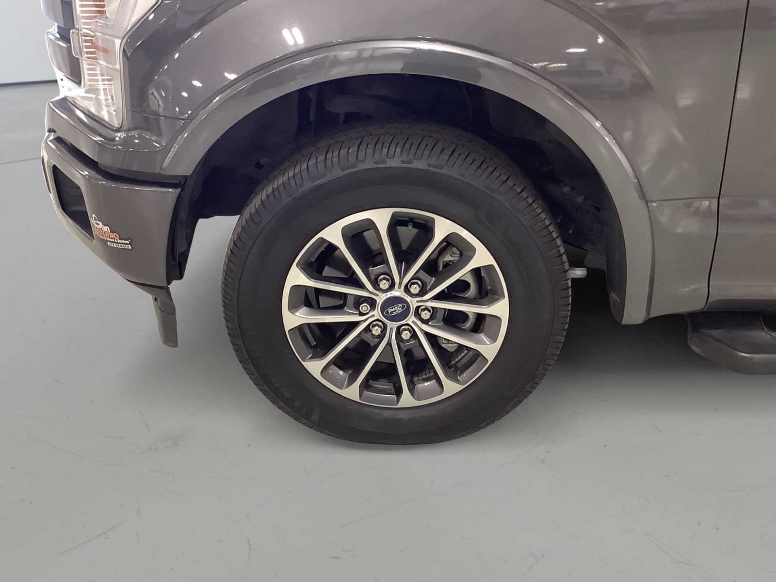 2019 Ford F-150 Base