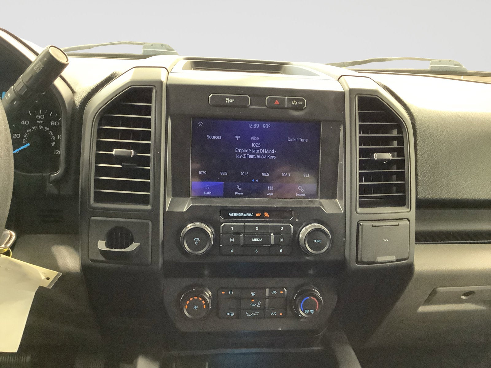 2020 Ford F-150 Base