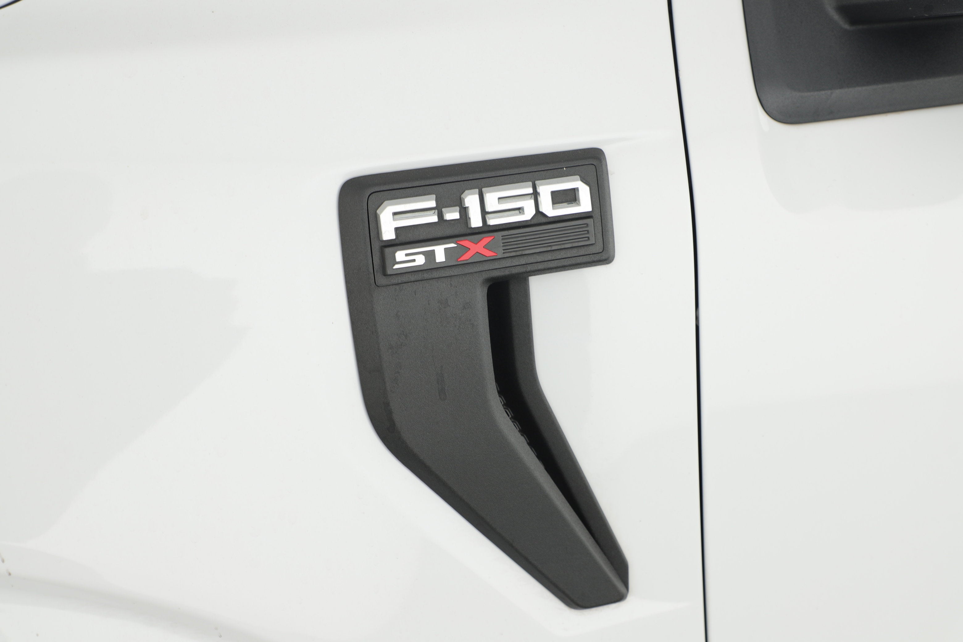 2021 Ford F-150 Base