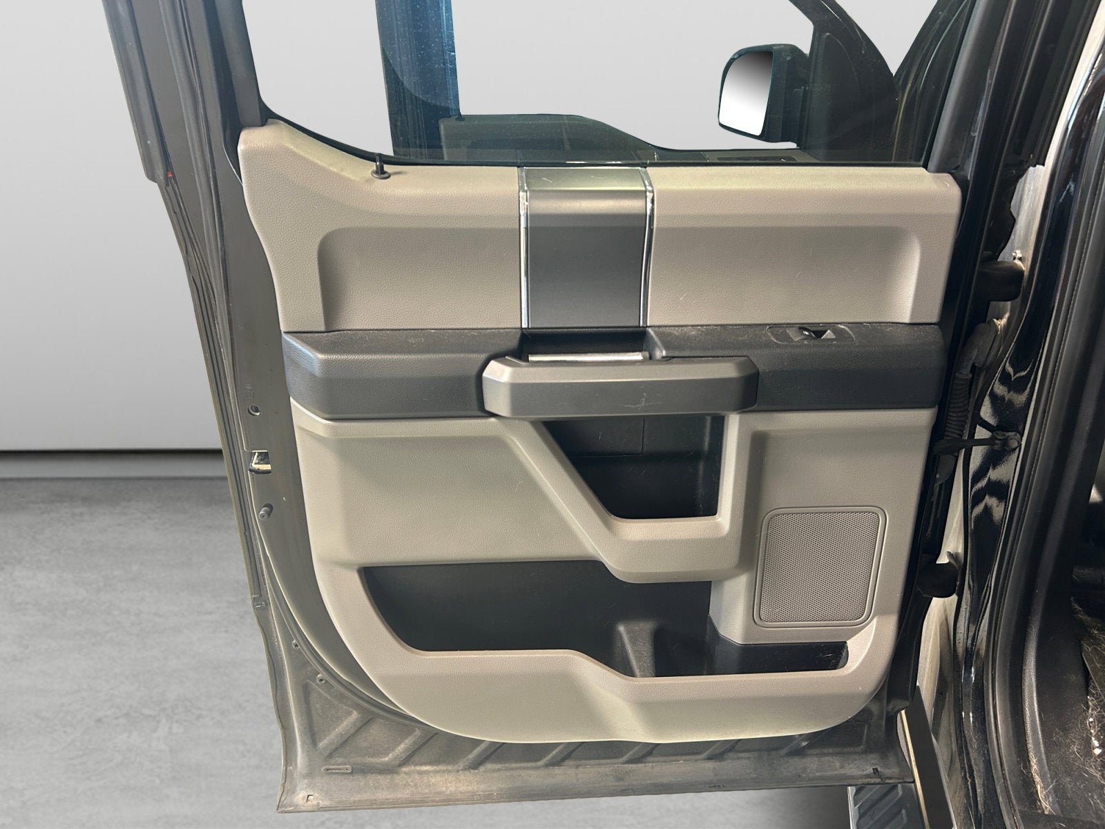 2016 Ford F-150 Base