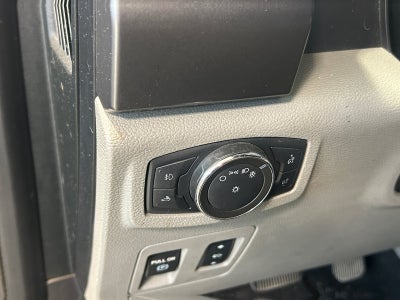 2016 Ford F-150 Base