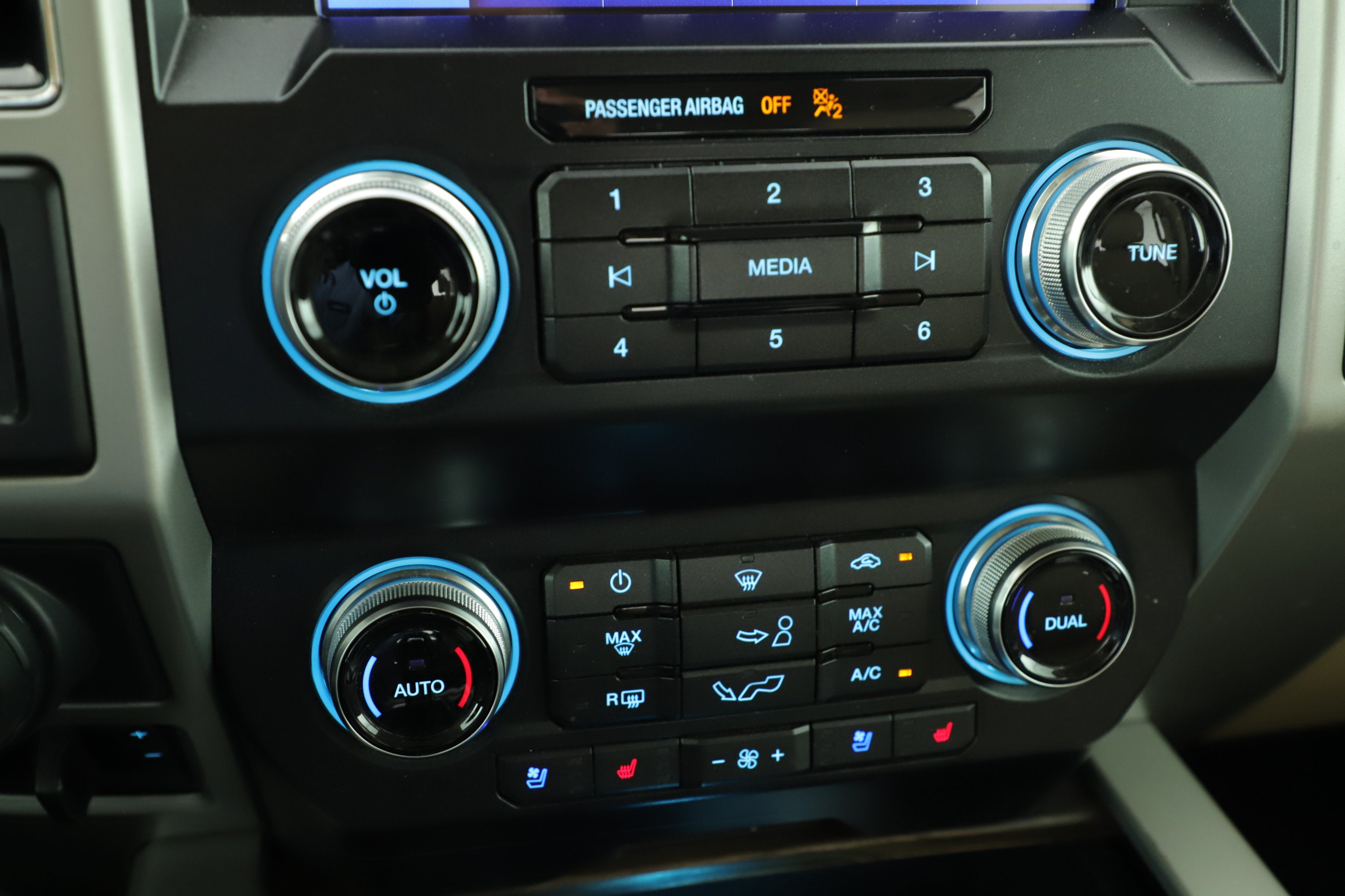 2019 Ford F-150 Base