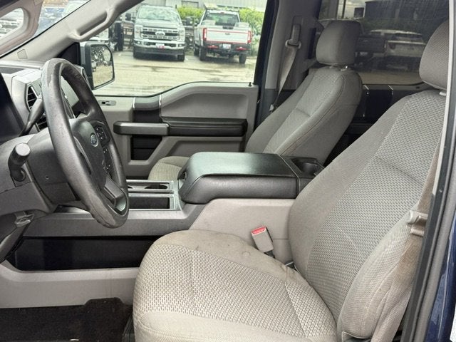 2016 Ford F-150 Base