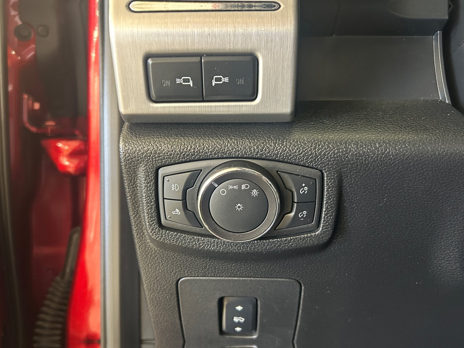 2015 Ford F-150 Base