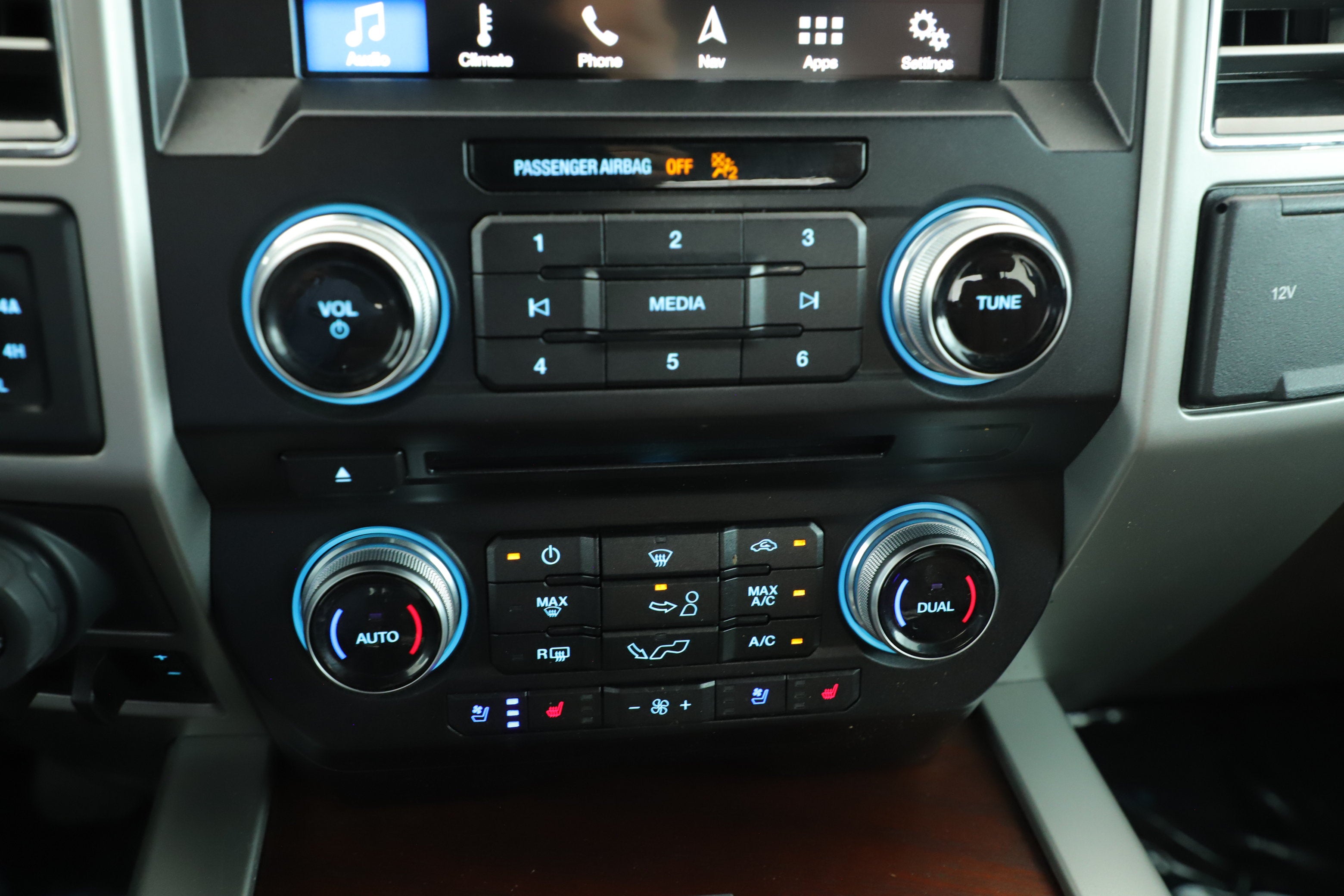 2018 Ford F-150 Base