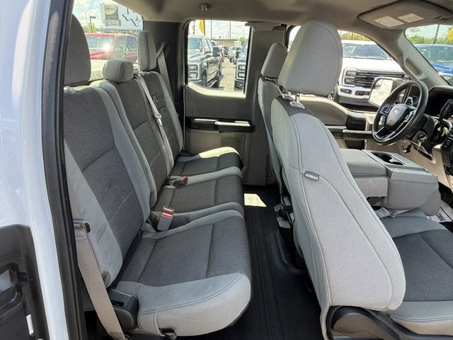 2021 Ford F-150 Base
