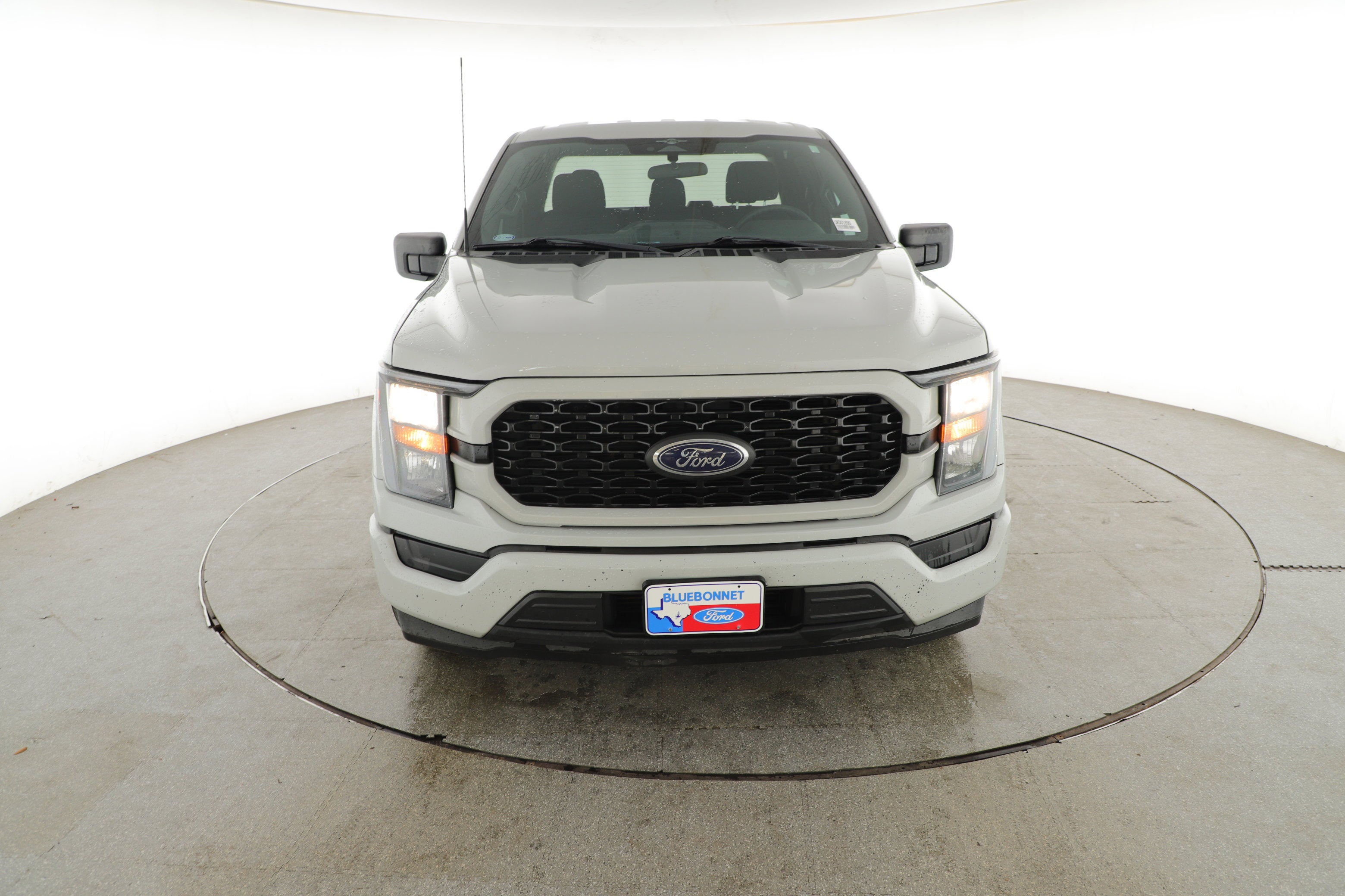2023 Ford F-150 Base