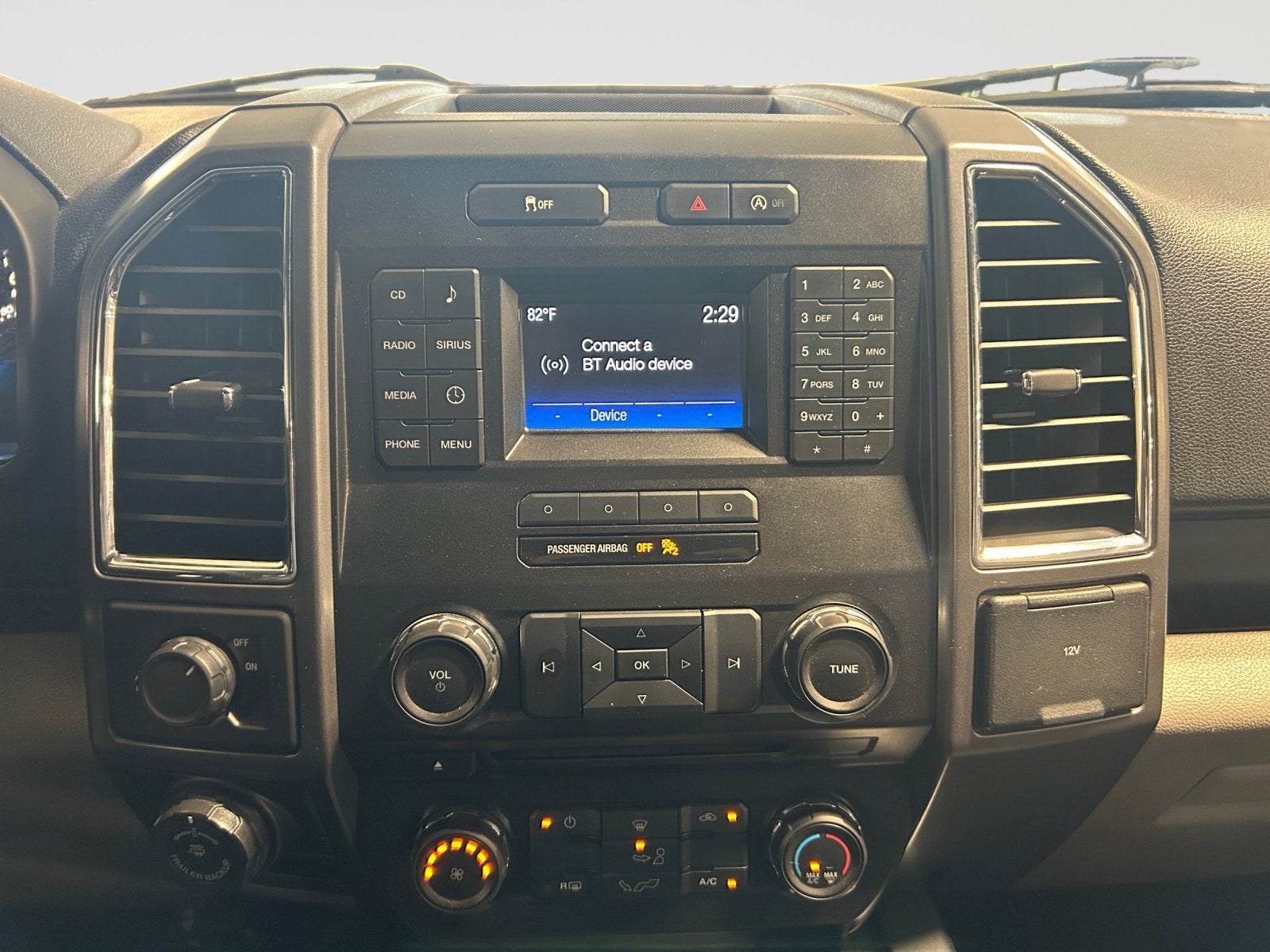 2016 Ford F-150 Base