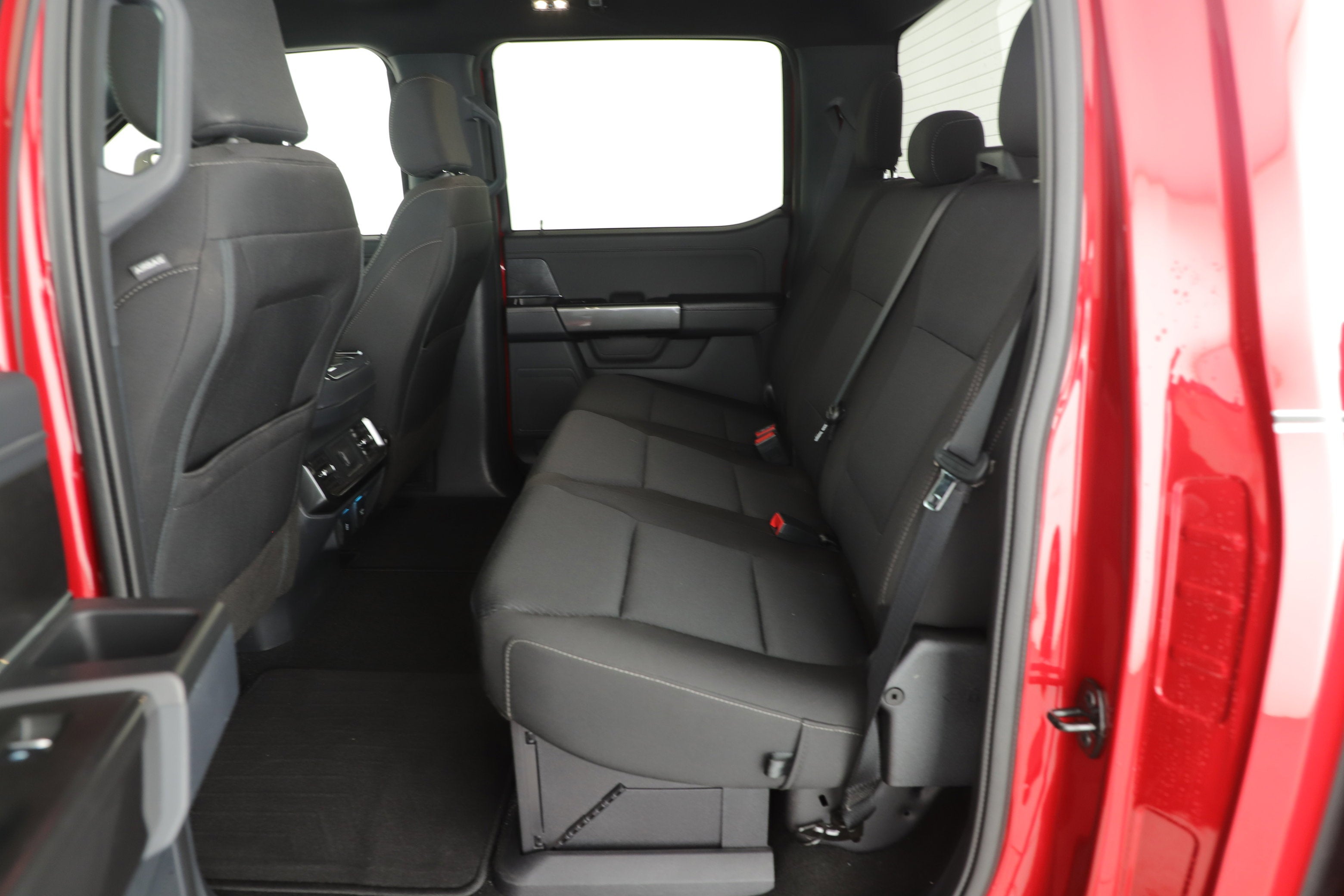 2022 Ford F-150 Base