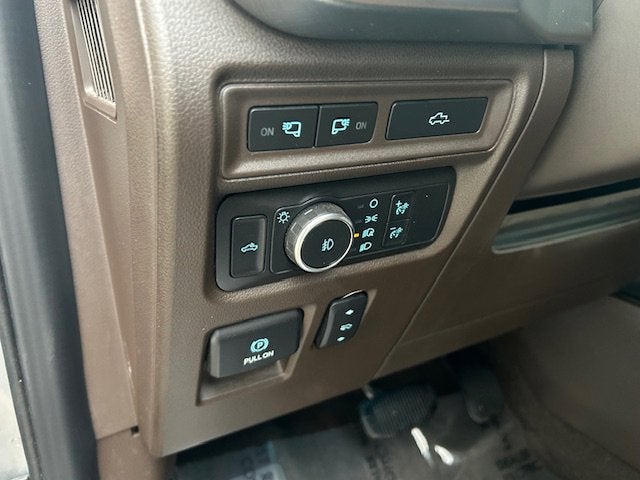 2022 Ford F-150 Base