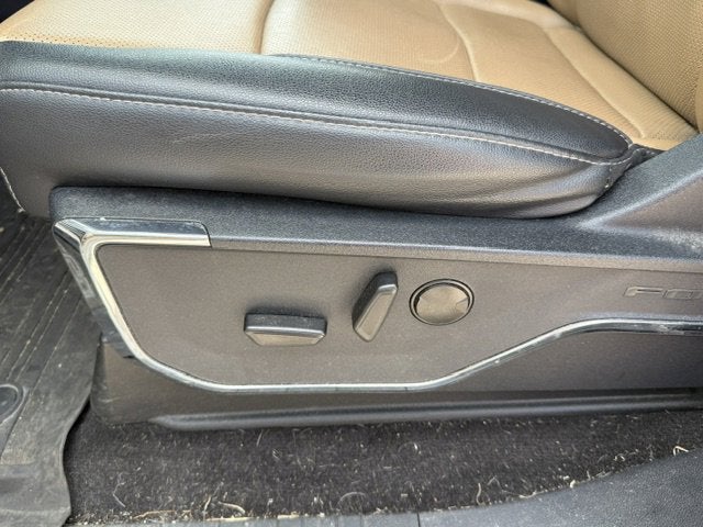 2022 Ford F-150 Base