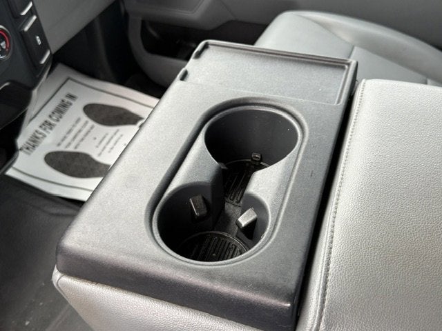2022 Ford F-150 Base