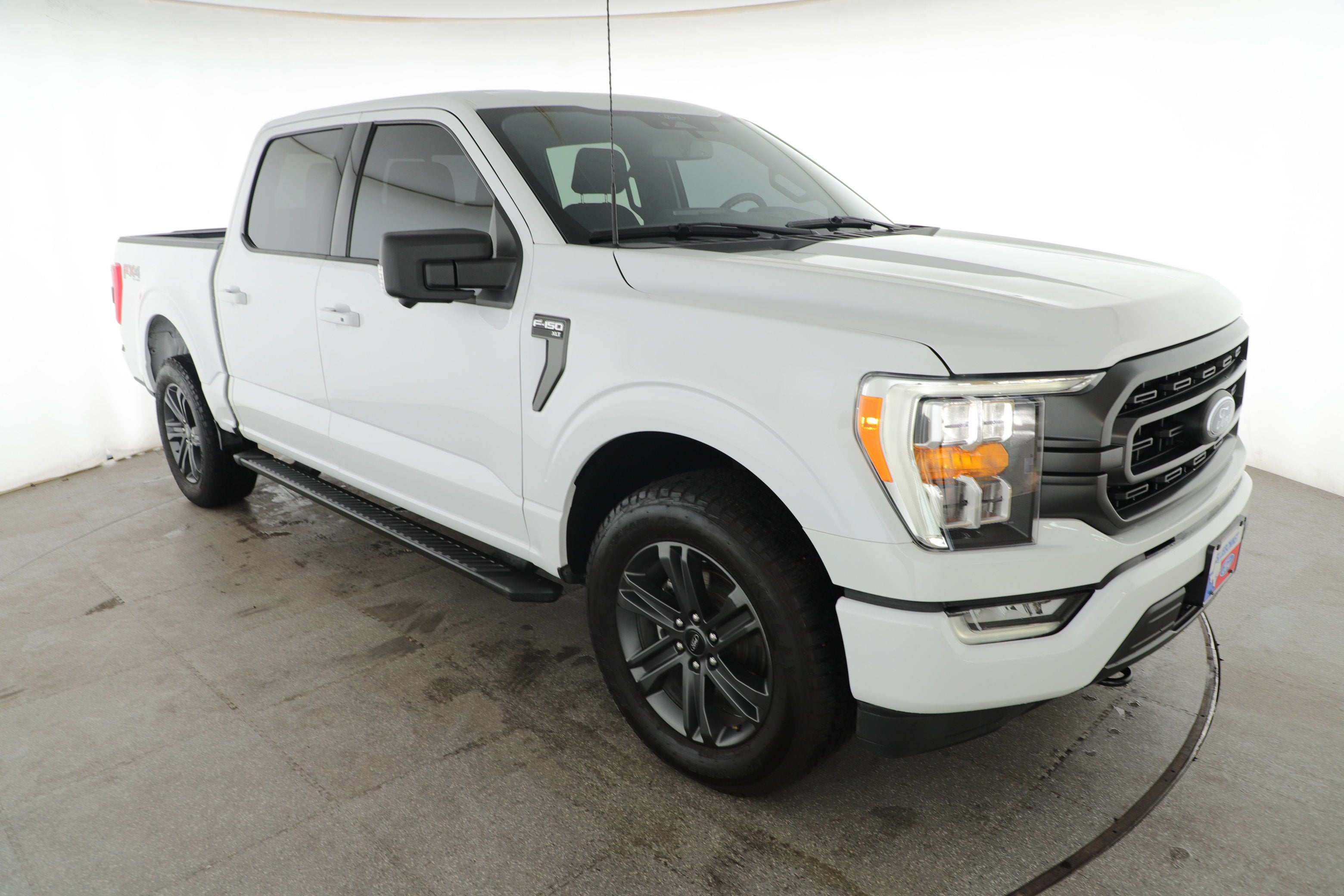 2023 Ford F-150 Base