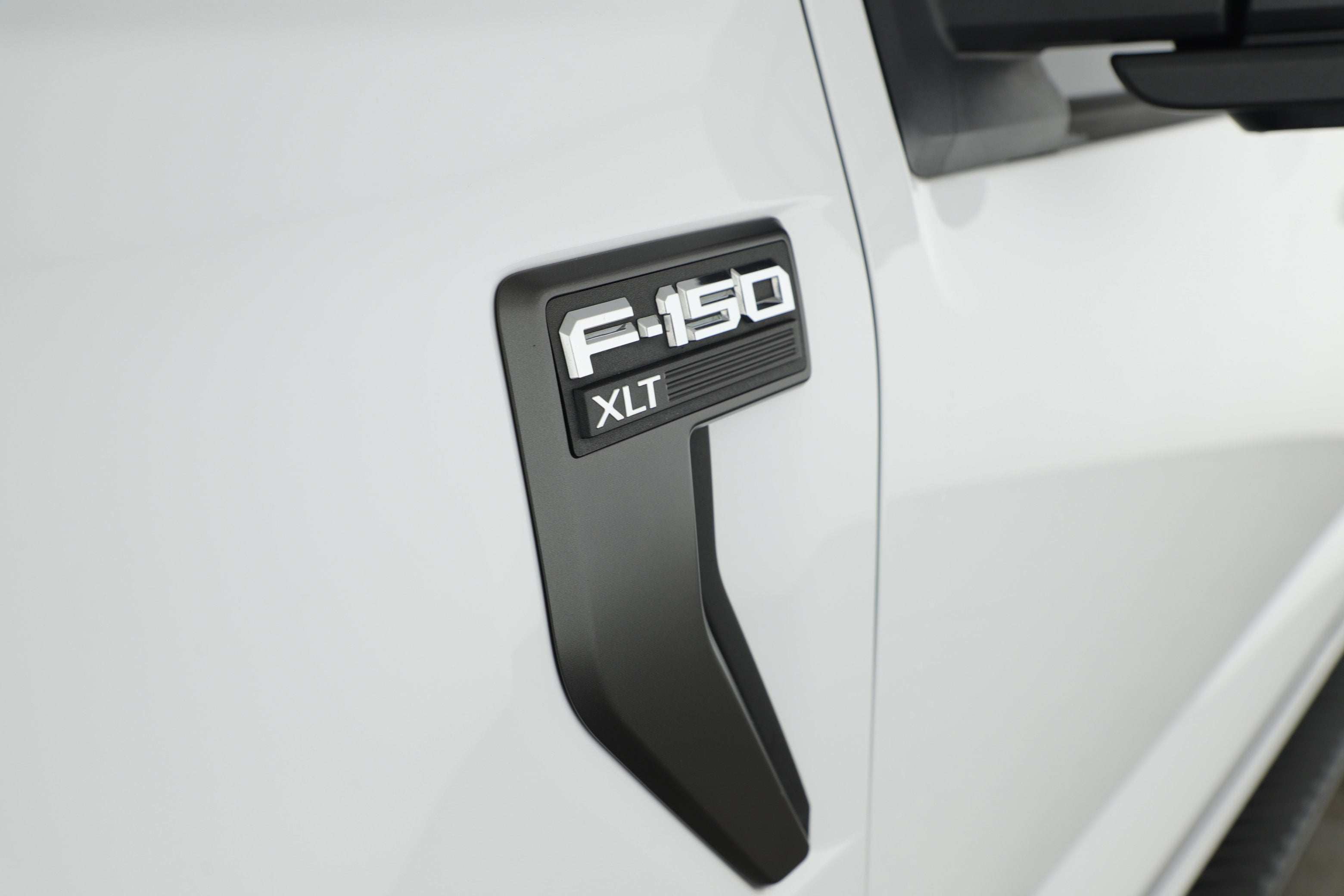 2023 Ford F-150 Base