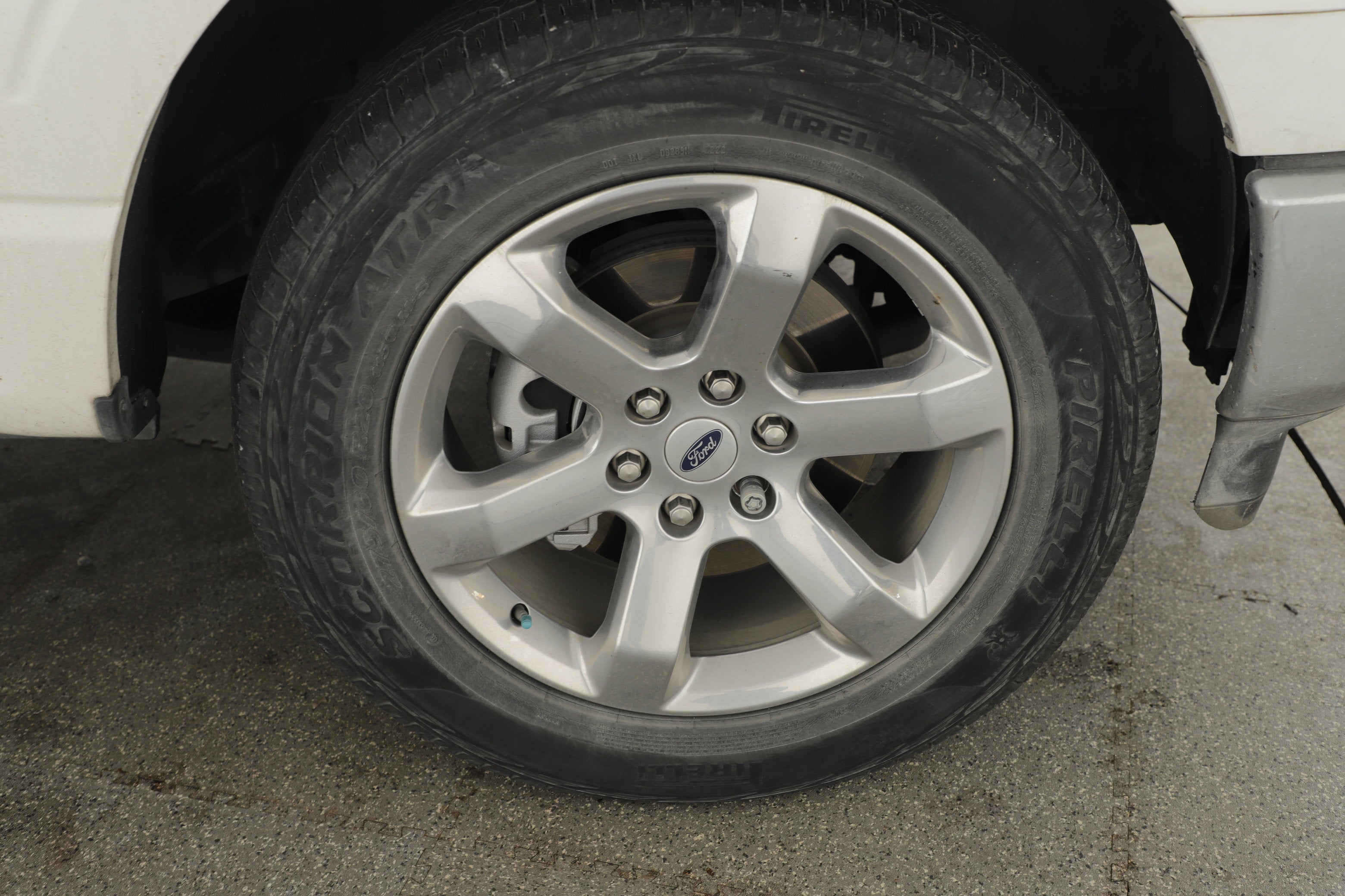 2022 Ford F-150 Base