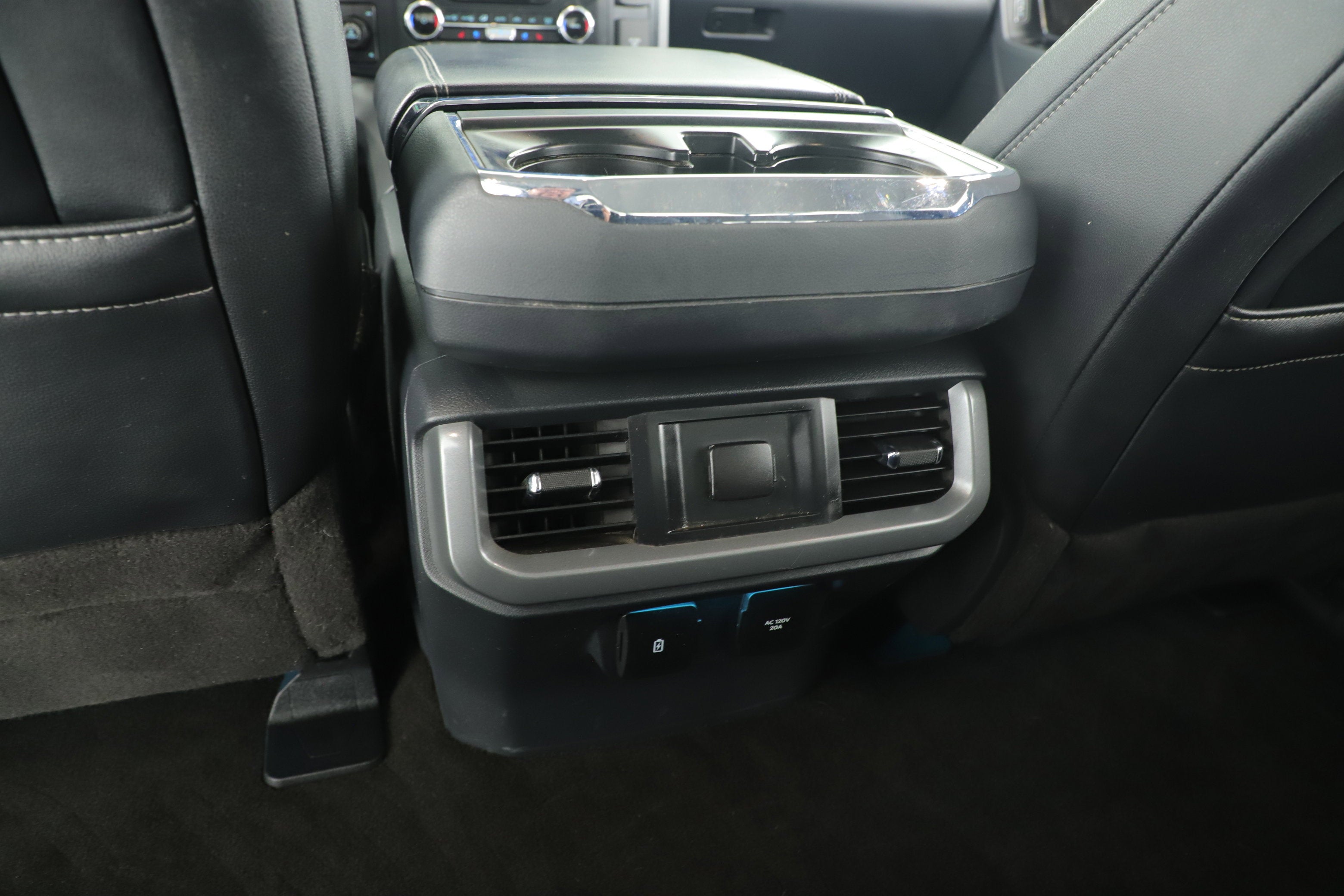 2022 Ford F-150 Base