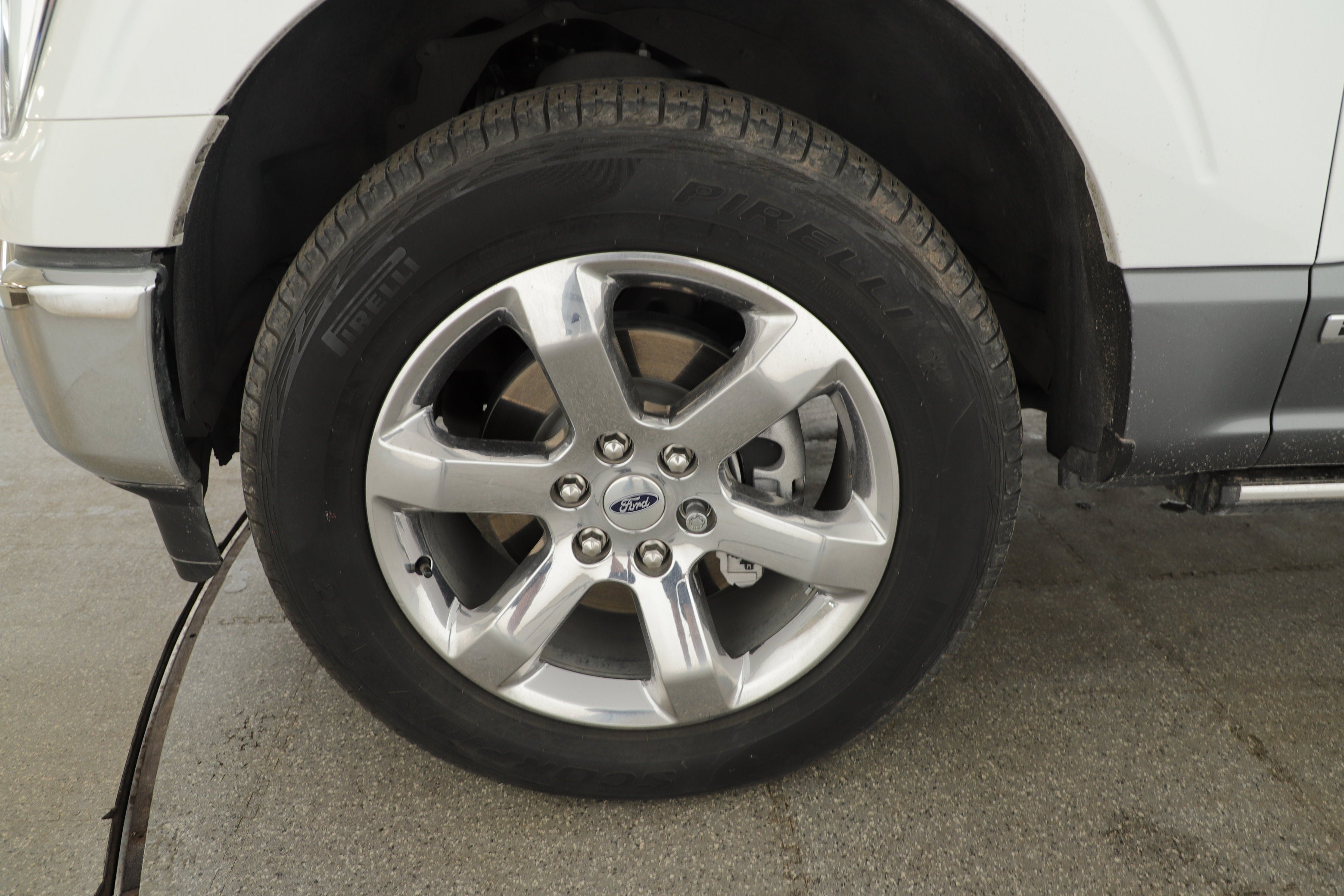 2023 Ford F-150 Base