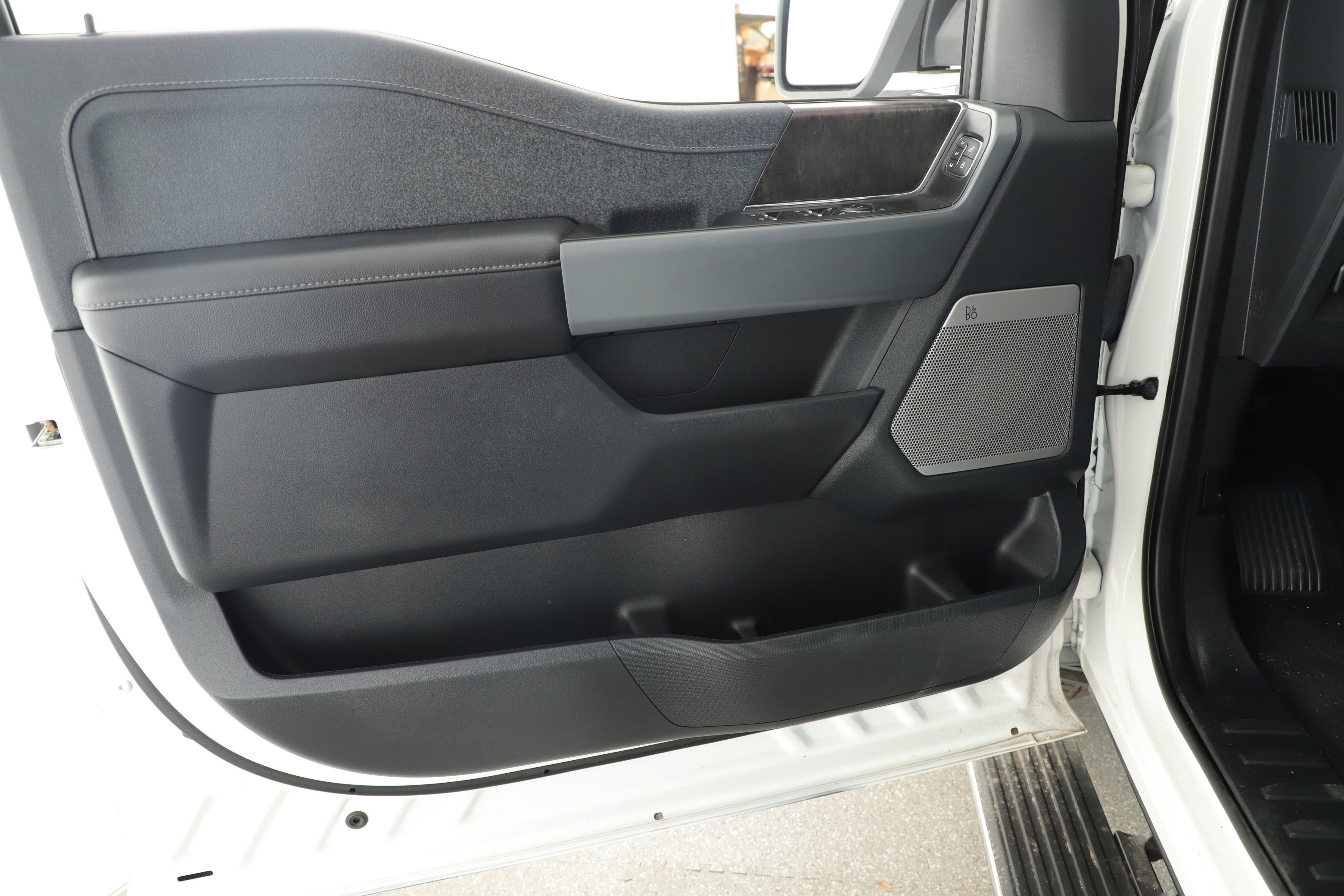 2023 Ford F-150 Base